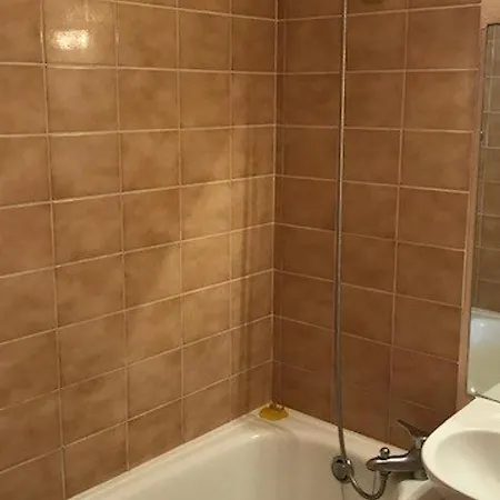 Apartment T3 En Bord De A Port Barcares - 5 Couchages, A 50m, Proche Commerces - Fr-1-81-205 Leucate